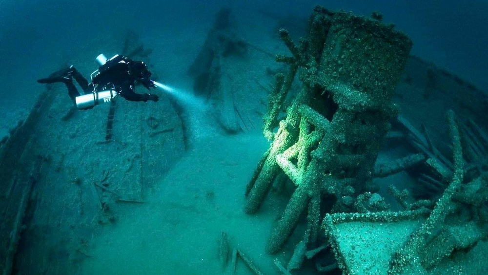 Diving Lake Michigan Shipwrecks